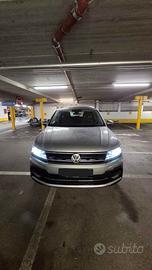 Volkswagen Tiguan 1.5 Benzina R-Line