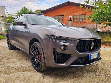 Maserati Levante Gransport 3.0 v6 250 cv Opaca