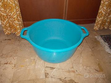 Catino diam. int.46 con 2 manici in plastica nuovo