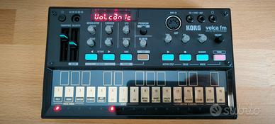 Korg Volca FM + alimentatore