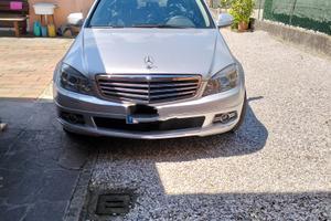 Mercedes Benz C220