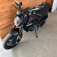 Ducati monster 937 PARI AL NUOVO