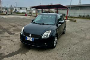 Suzuki Swift 1,3 benzina 2009 150,000 km