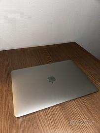Apple MacBook Air M1