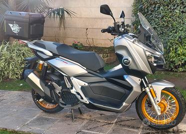 QJ Motor ATR 125 X 2025 – 2.800 km in garanzia