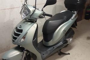 scutter Honda 150
