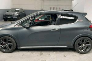 Peugeot 208 GTI 208Cv