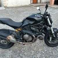 Ducati monster 821 dark ABS
