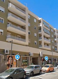 Ampio appartamento con terrazzo