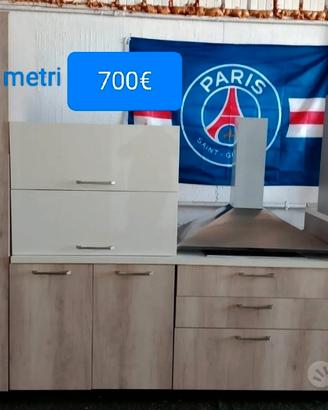 cucina moderna bicolore 