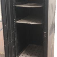 ARMADIO RACK 63X60X180H CON PIANI