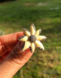 Anello vintage a forma di fiore argento 925