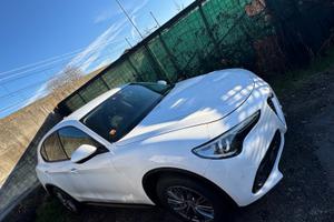 Alfa Romeo Stelvio !