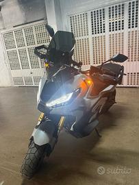 X-Adv 750