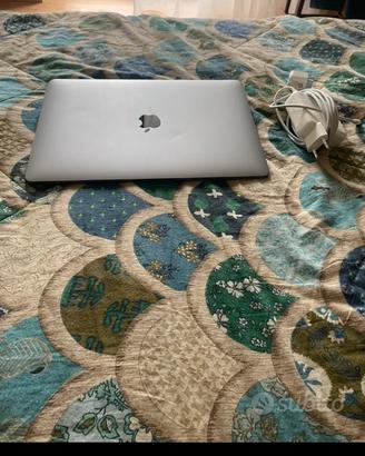 Apple Macbook Air chip M1