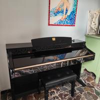 Piano Yamaha Clavinova