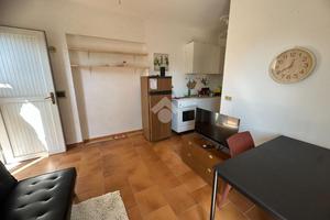 2 LOCALI A LAMEZIA TERME