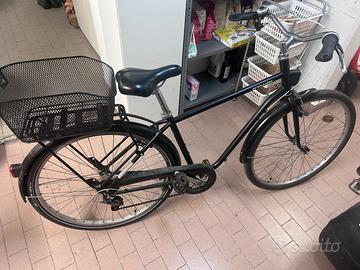 Bicicletta Decatholn