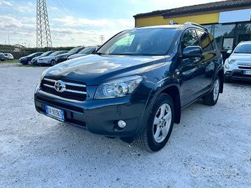 TOYOTA RAV4 2.2 D-CAT UNICO PROP. LUXURY TOP