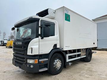 Scania P360 Frigo con sponda
