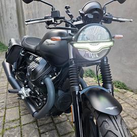 Moto Guzzi V7 IV Stone '23