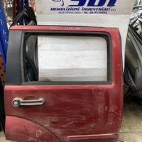 Porta post dx dodge nitro