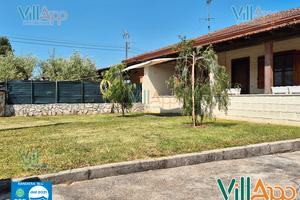 Villetta Climatizzata con Giardino