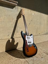 Squier Mustang
