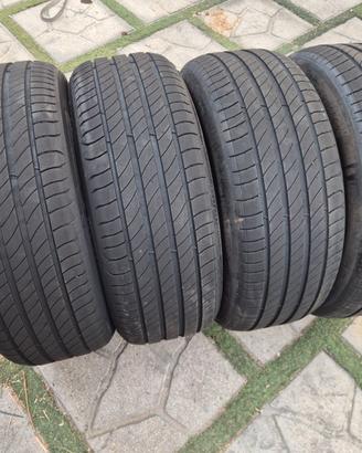 4 gomme MICHELIN 205/55/16 DOT22