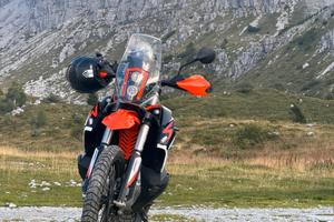 KTM ADVENTURE 890 R