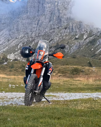 KTM ADVENTURE 890 R
