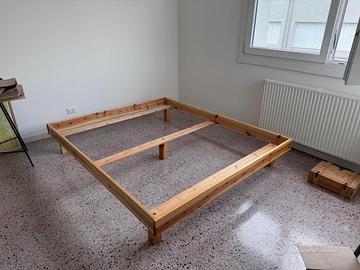 Struttura letto matrimoniale