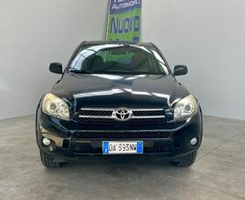 Toyota RAV 4 RAV4 2.2 D-4D 177 CV Sol Plus