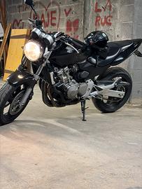 Honda hornet