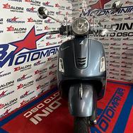 Piaggio Vespa 300 GTS