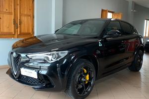 Alfa Romeo Stelvio 2.9 Bi-Turbo V6 510 CV AT8 Quad