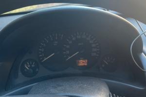 Opel corsa 2001