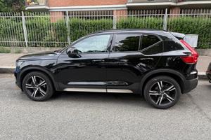 Volvo XC40 R-Designe