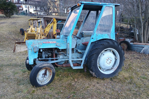 N.2 trattori FORDSON DEXTA