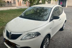 Lancia Y GPL/benzina
