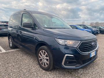 FORD TOURNEO Connect 2.0 EcoBlue 122 CV Titanium