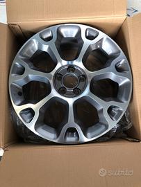 735577032 Cerchio In Lega 17" Fiat 500L Nuovo Ori