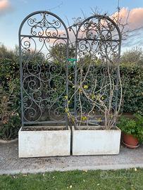 Strutture in ferro gatte a mano