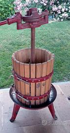 Torchio per pressatura uva