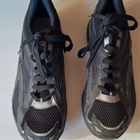 Scarpe da ginnastica