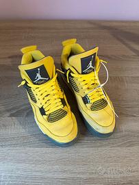 Jordan 4 Retro lightning
