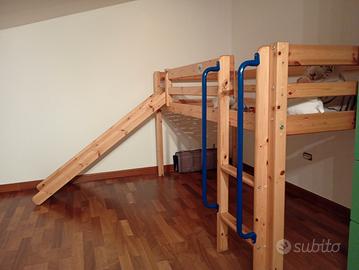 Letto con scivolo