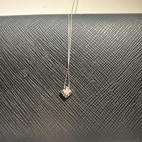 Collana punto luce con diamante