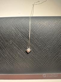Collana punto luce con diamante