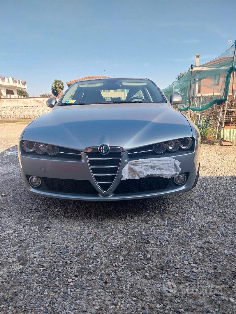 Alfa Romeo 159